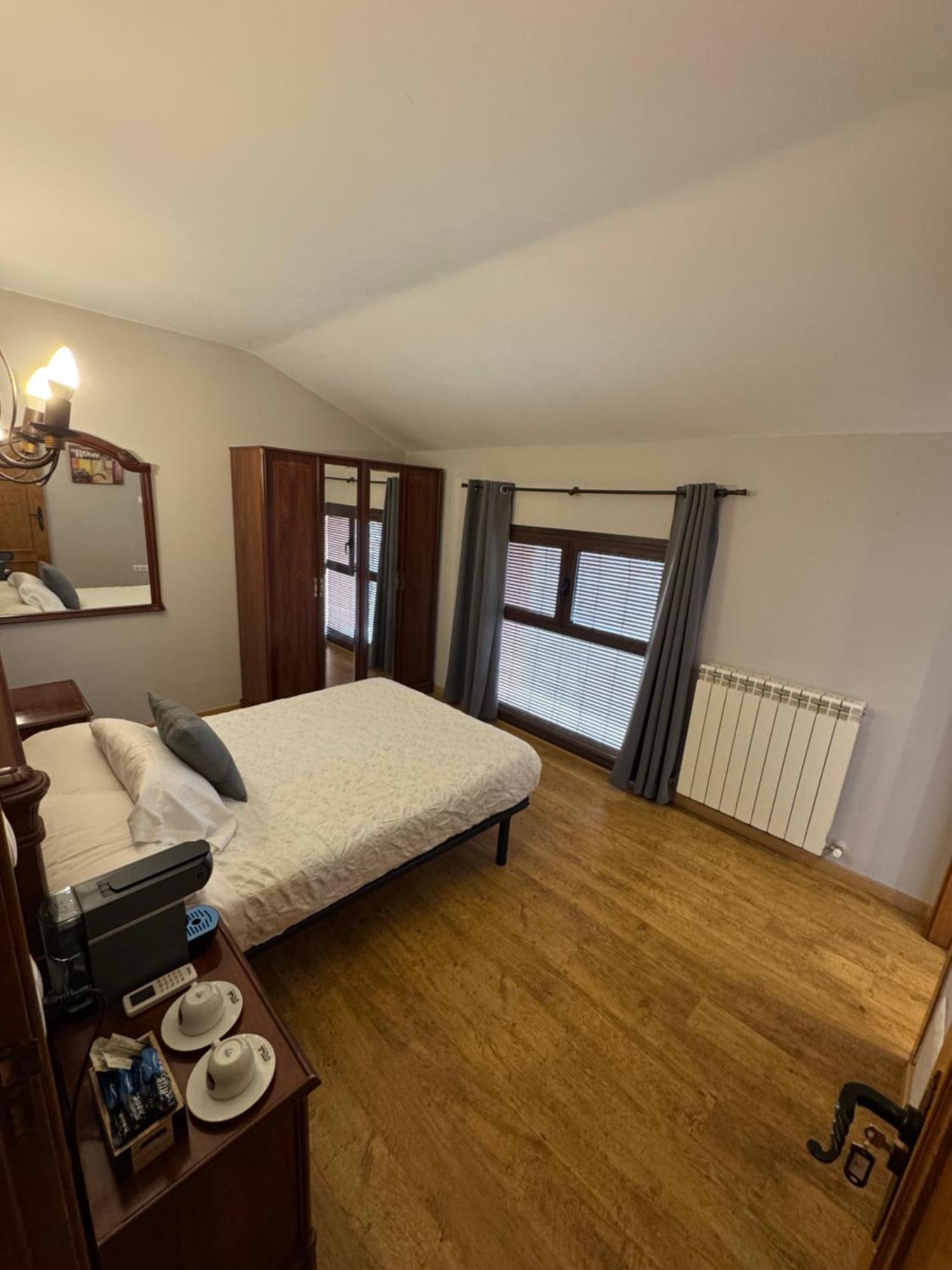 Casa rural marga Tardienta Bagian luar foto